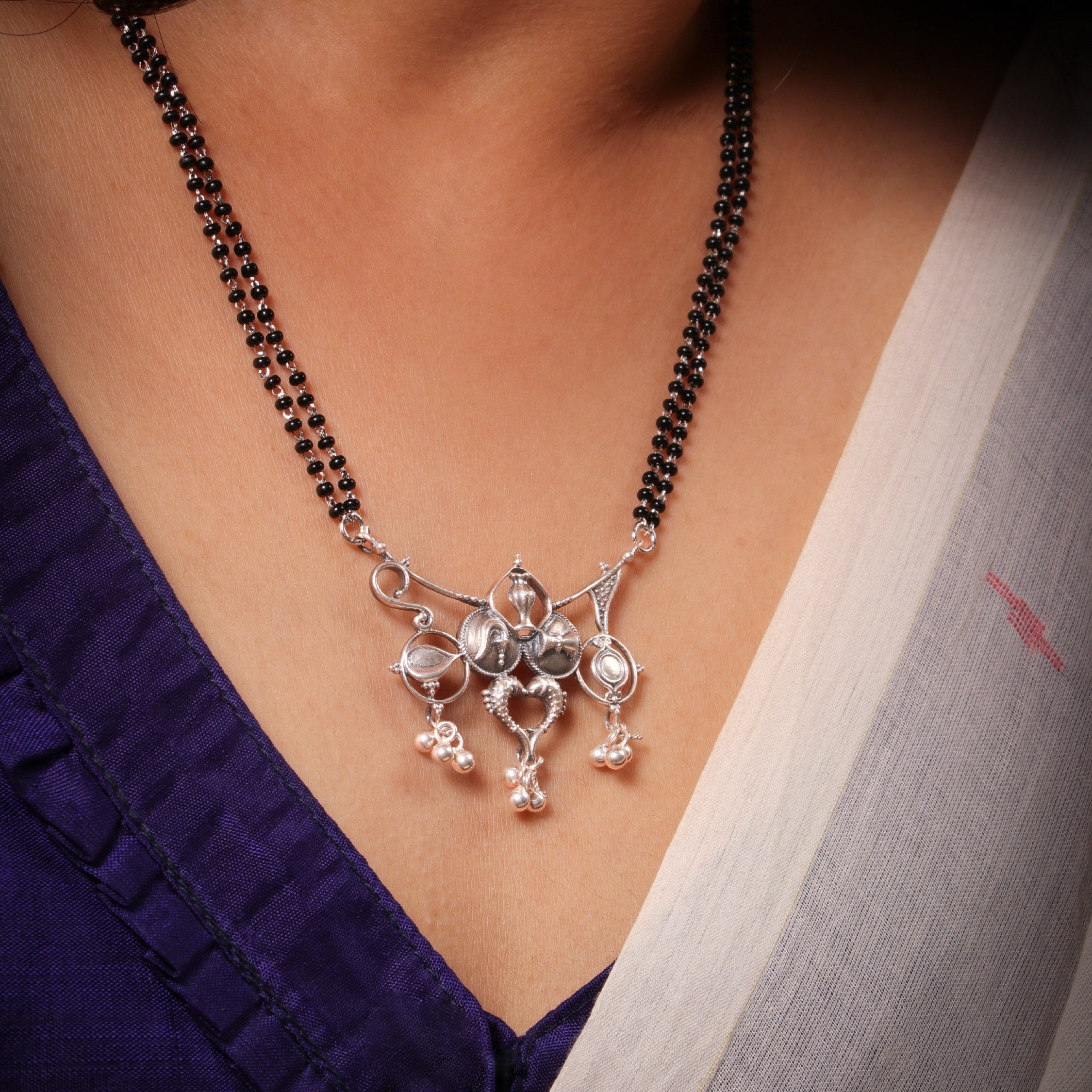 Silver deals mangalsutra pendant