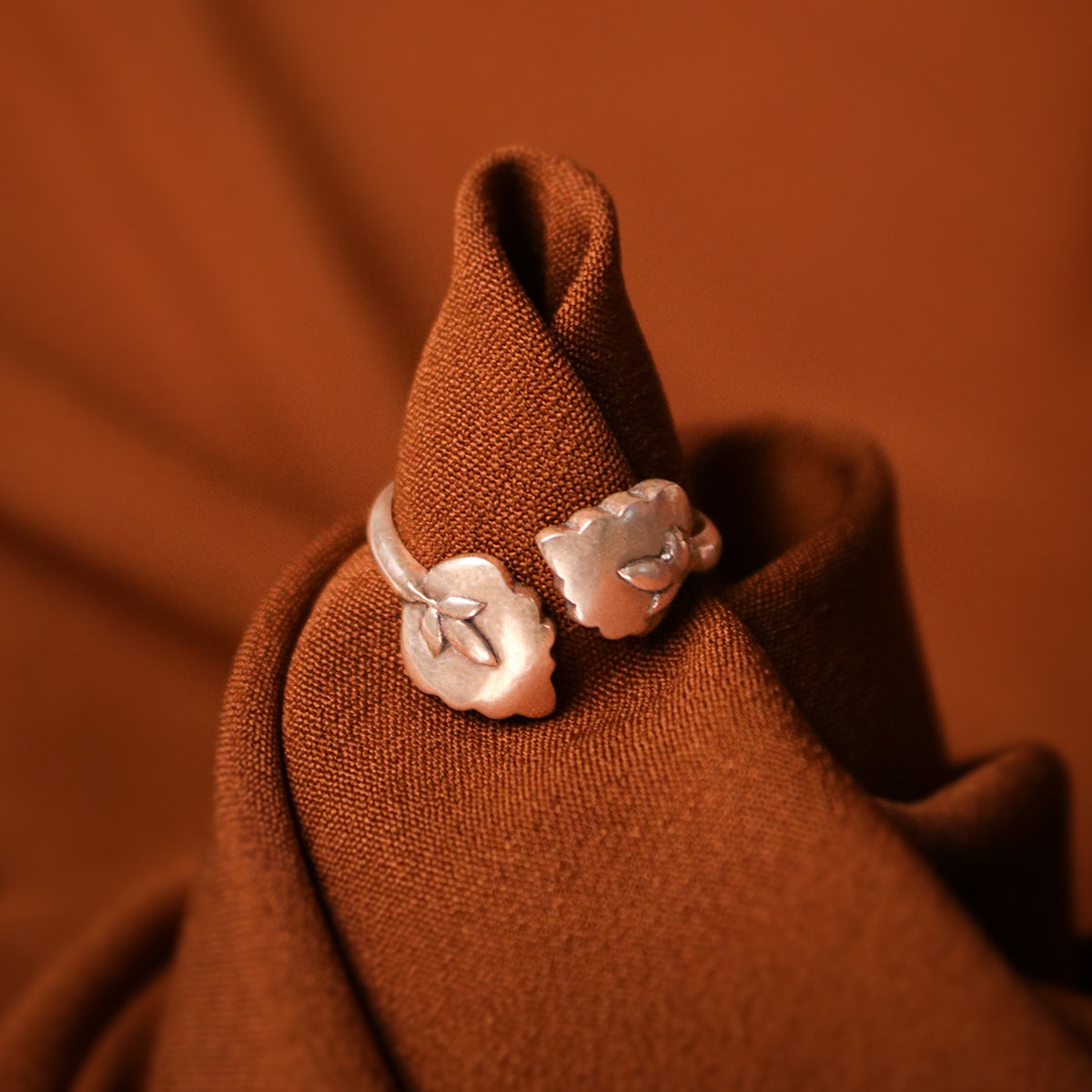 Bela Silver Finger Ring by Moha