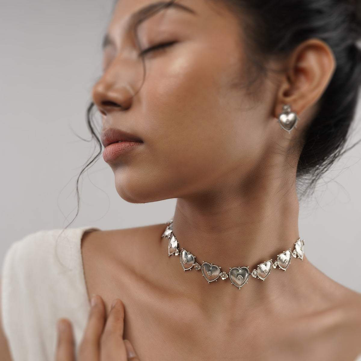 Ruhi Silver Choker by MOHA