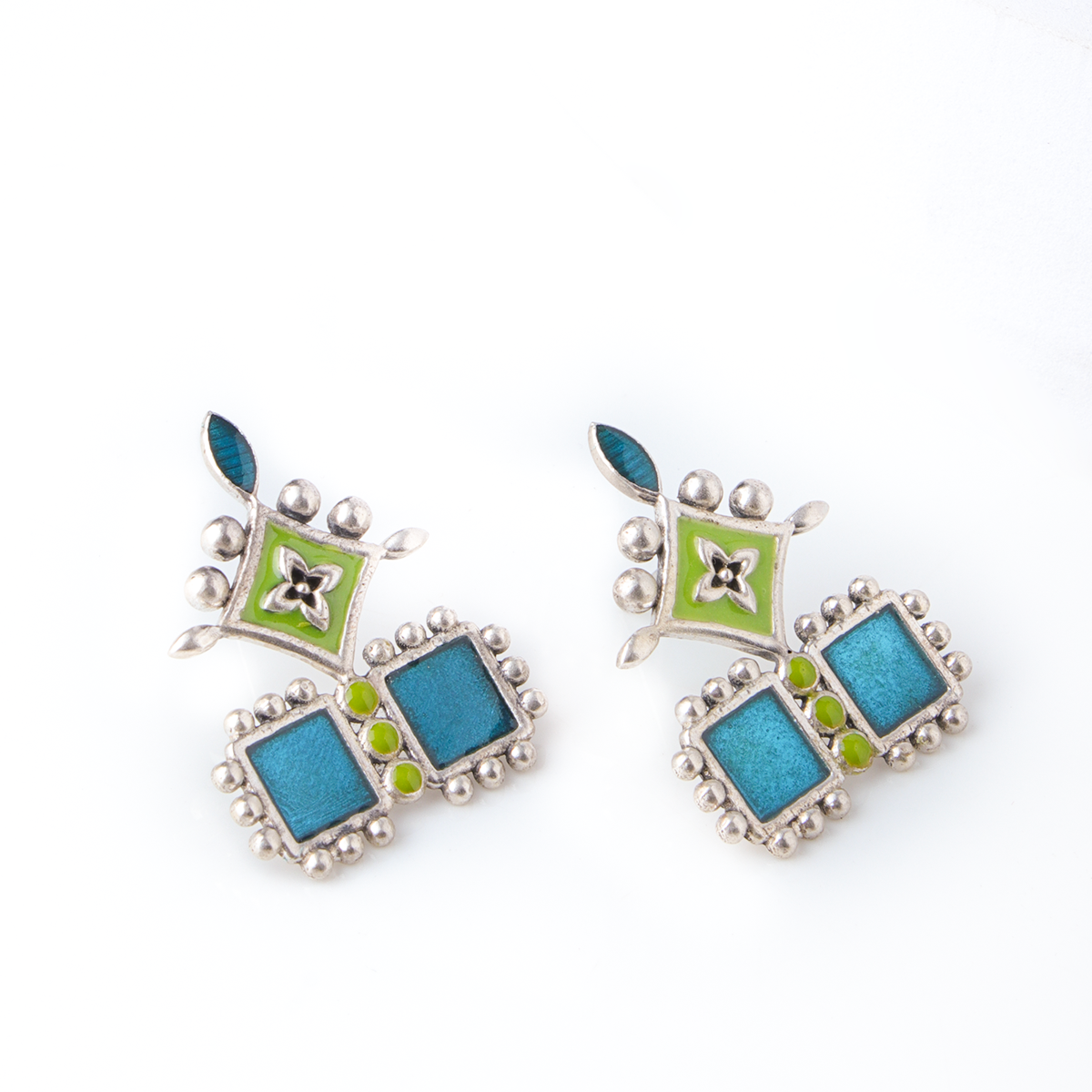 aakriti silver earrings by moha