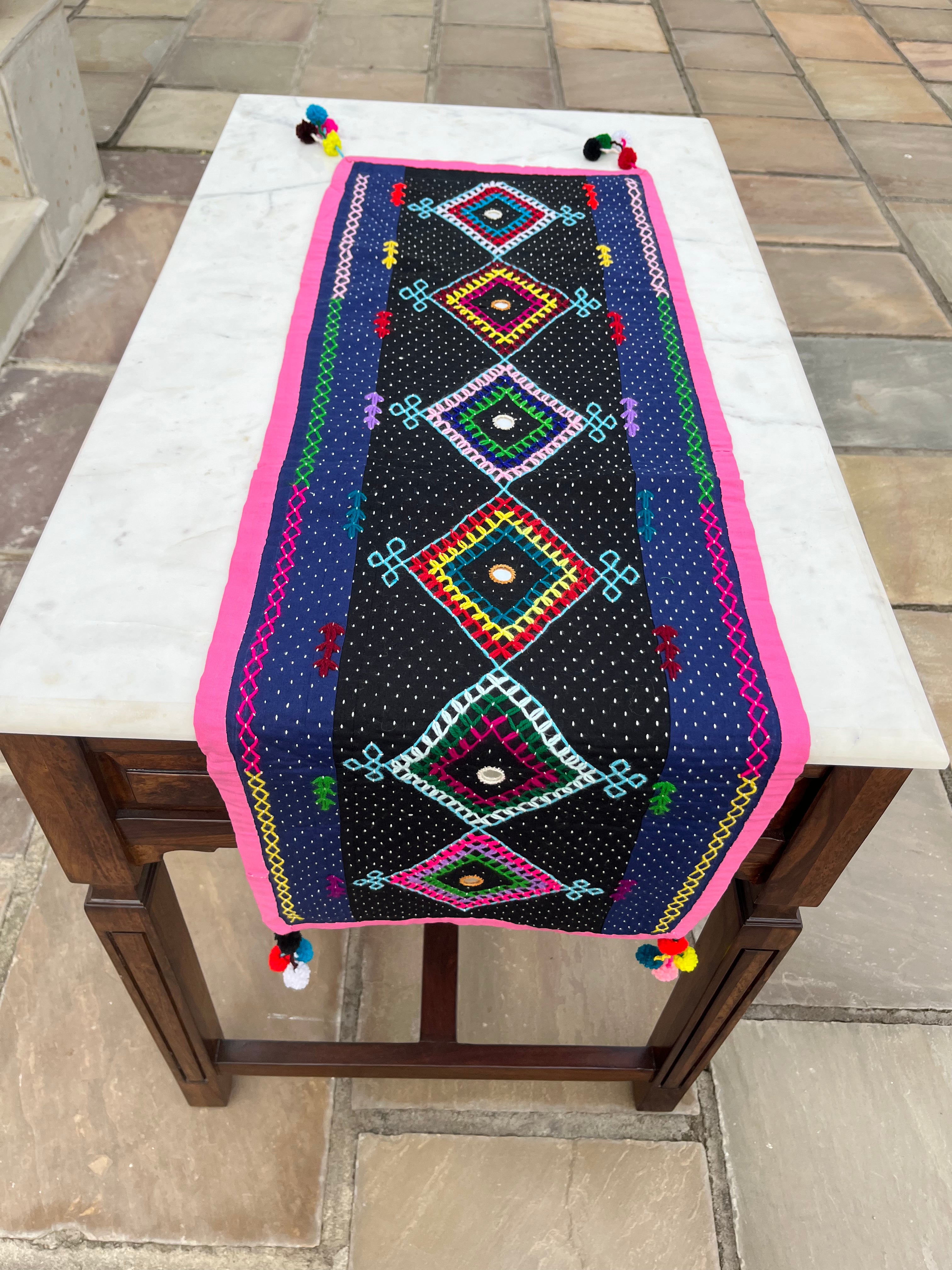 Kalpruksh Table Runner (Blue-Pink) by Kalbelia