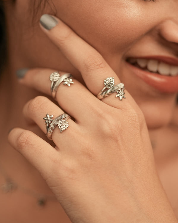 Juhi Silver Finger Ring by Moha