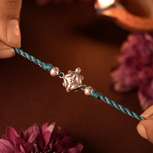 Kasav Silver Rakhi by Moha