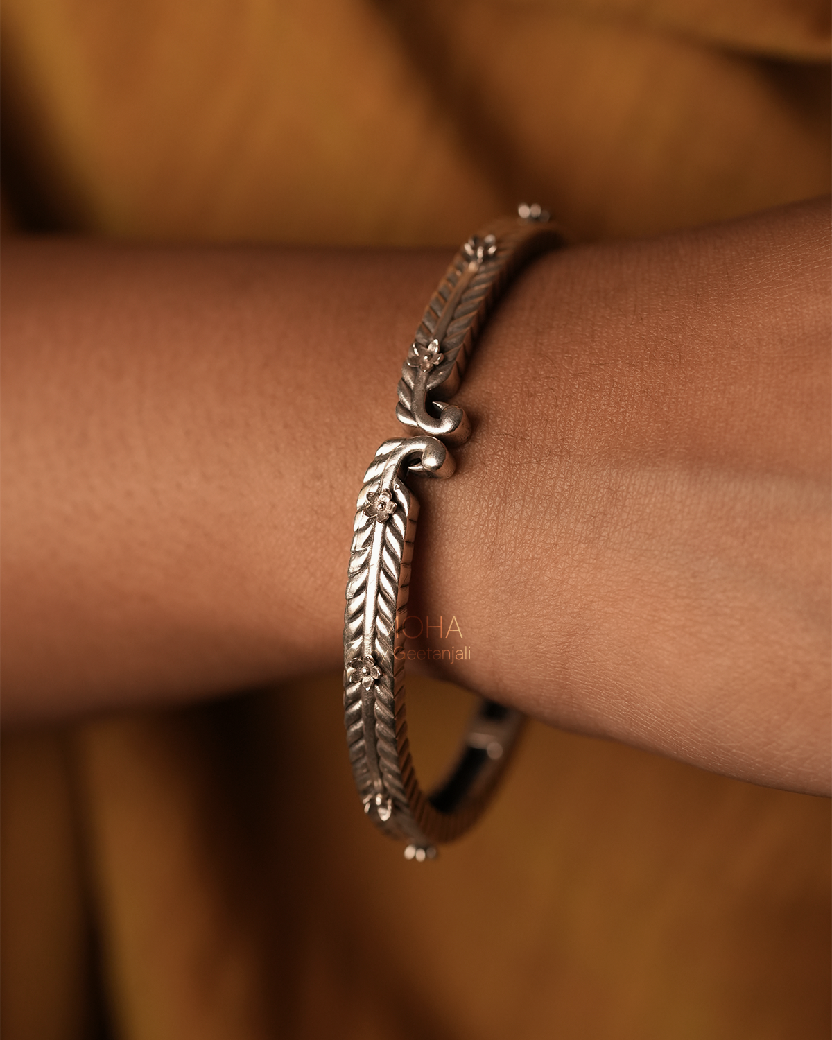 Mor Silver Bangle by MOHA