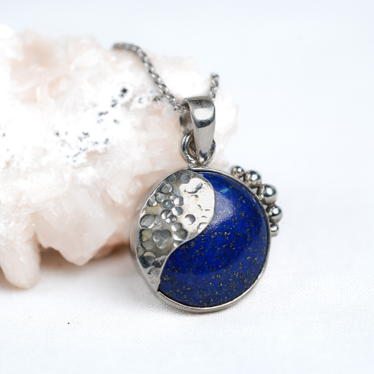 Neel Silver Pendant with Chain by MOHA