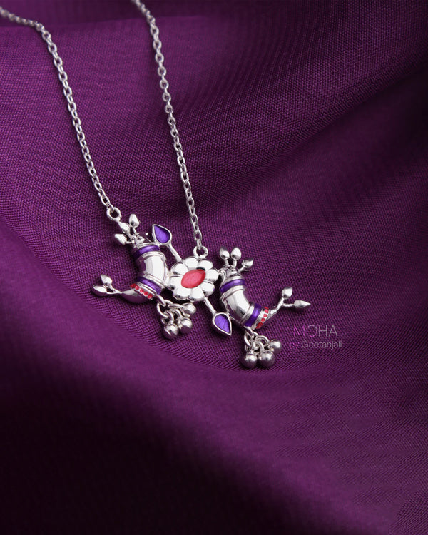 Pakhi Silver Chain Pendant Necklace By Moha