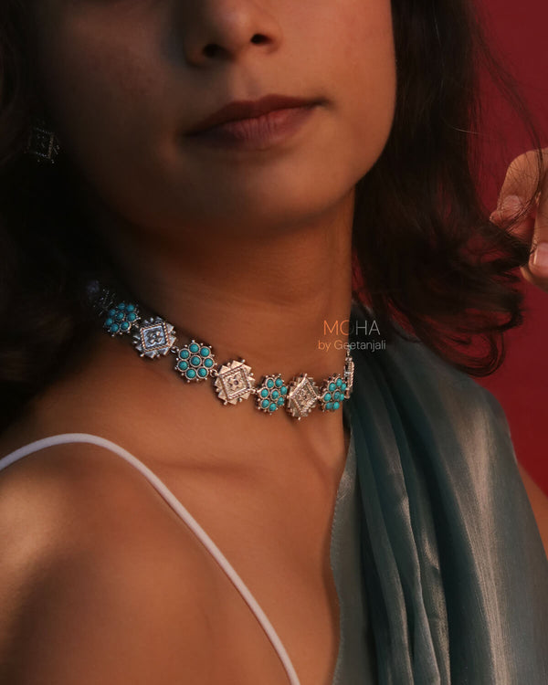 RatnaShakha Silver Necklace by MOHA