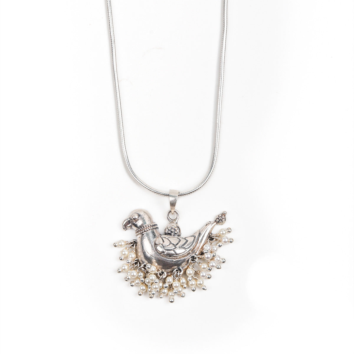 shuk sarika silver pendant necklace