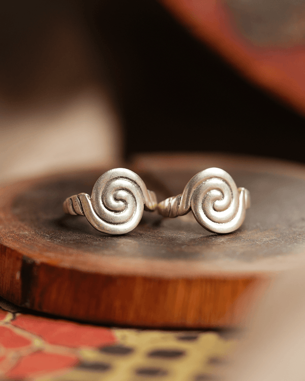 Spiral Silver Toe ring by MOHA