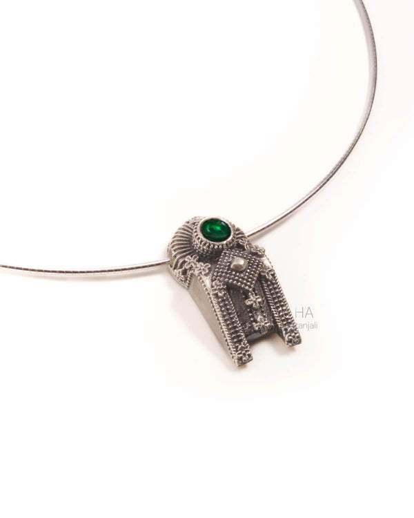 Thoppa Taali Silver Pendant Chain With Green Onyx by MOHA