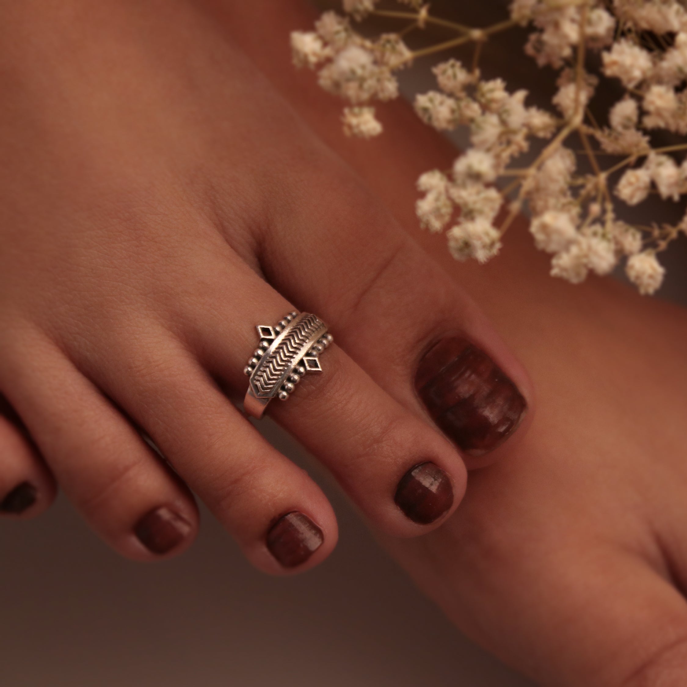 Ghungroo Thumb Toe Ring – The Chandi Studio