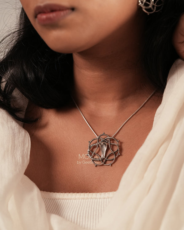 Vasuki Silver Chain Pendant (Necklace) by Moha