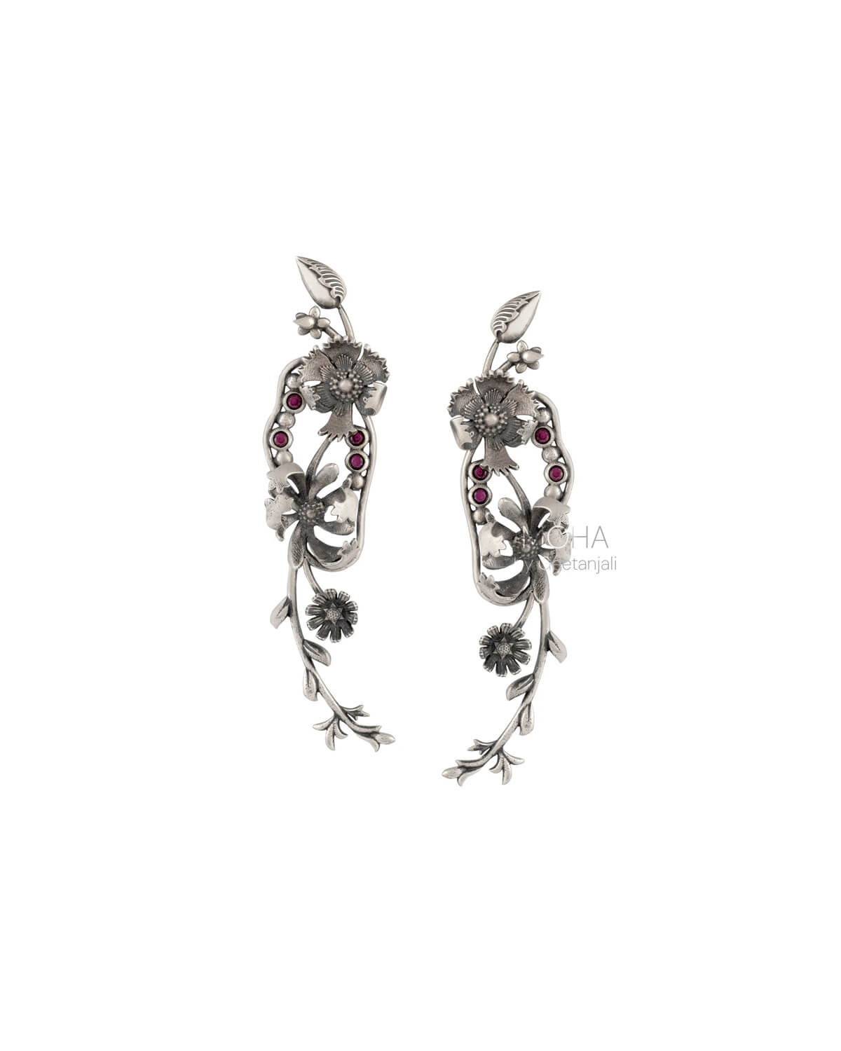 William Morris - Compton Silver Dangling Earrings by Moha