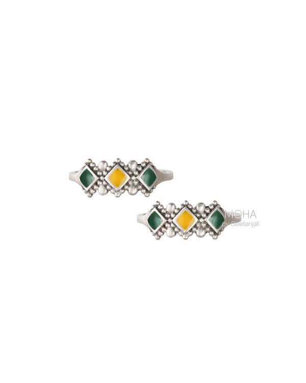 Yashvi Silver Toe Rings by MOHA