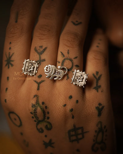 Baagh Silver Finger Ring by MOHA