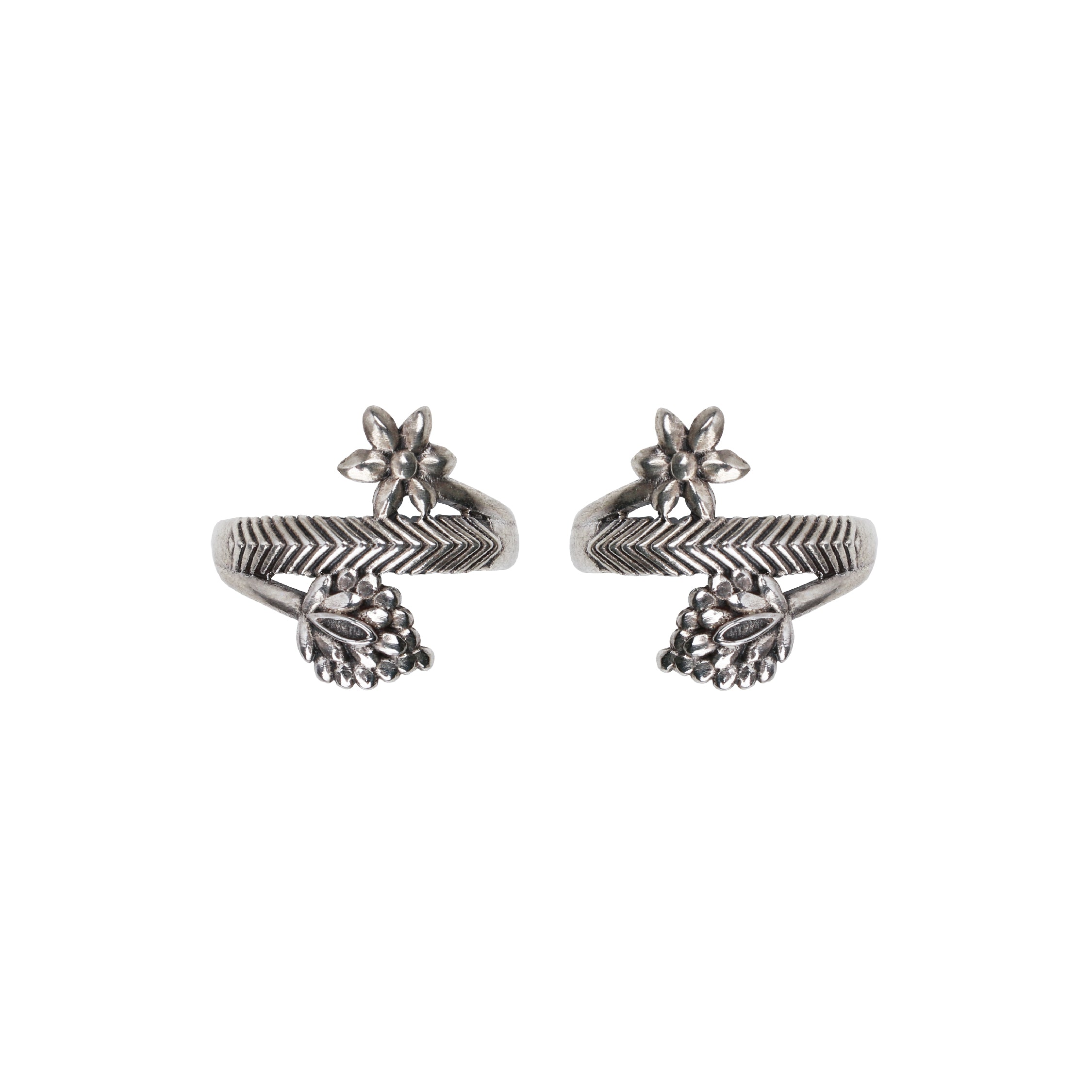 juhi silver toe ring by moha