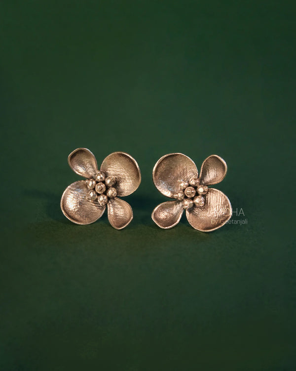 Maya Silver Stud Earrings by MOHA