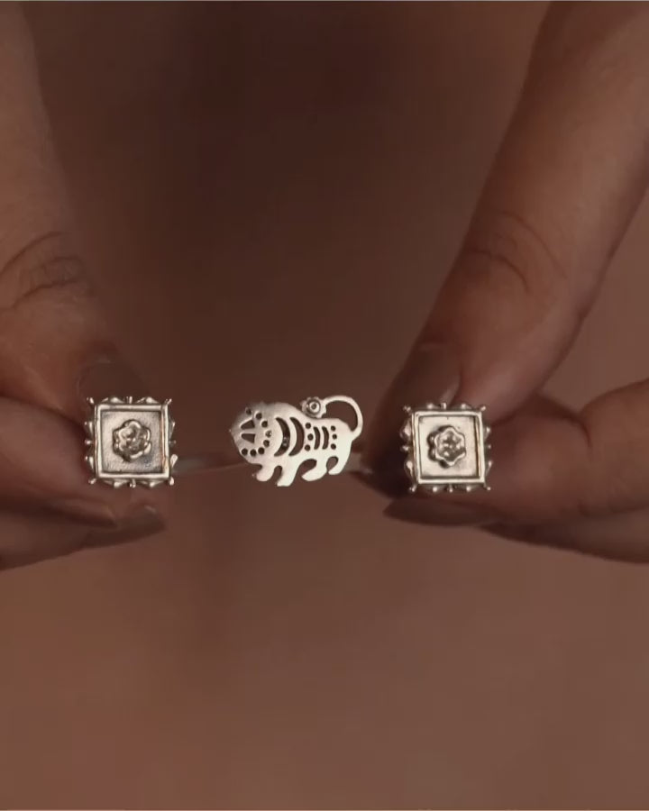 Baagh Silver Finger Ring by MOHA
