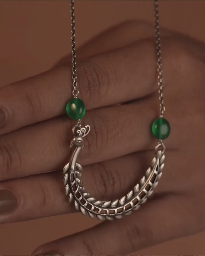 Mor Silver Pendant with chain by MOHA