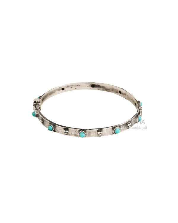 Ratna Valaya Silver Bangle by MOHA