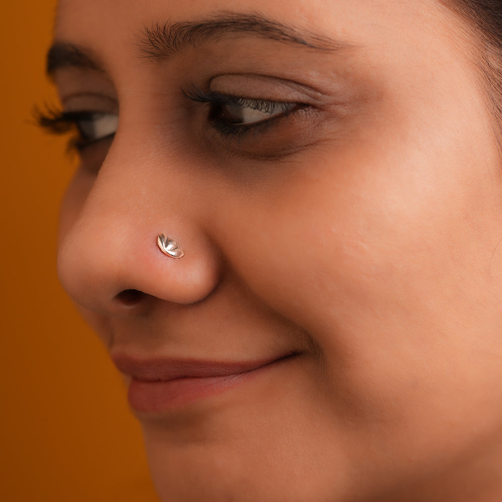 triti silver nose pin pierced by moha