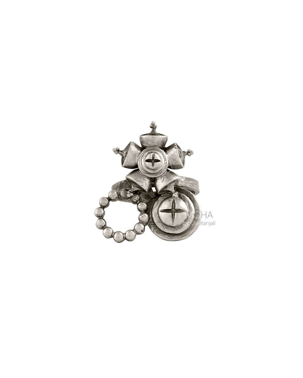 West Rose Circle Silver Finger Ring