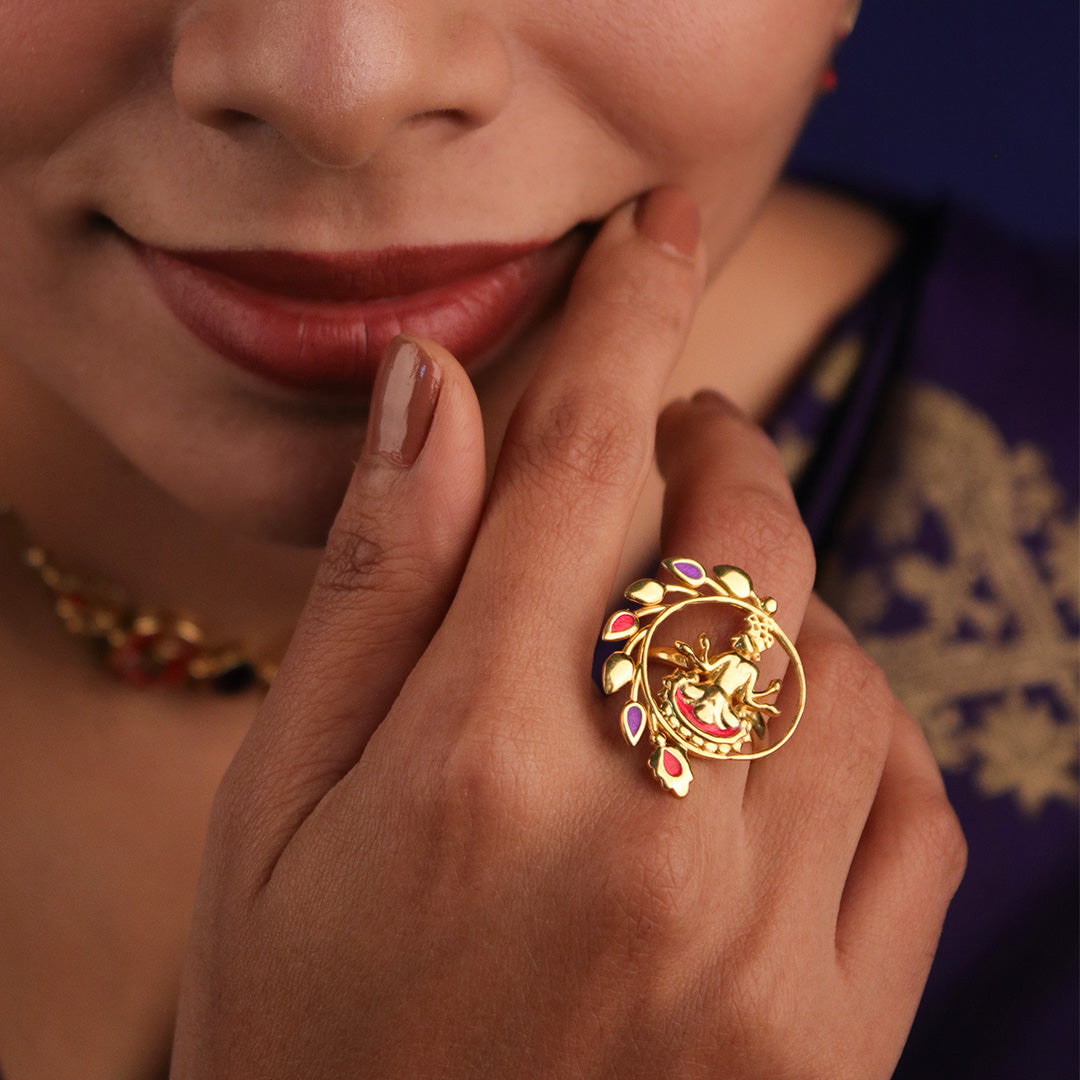 Exemplary Gold Lakshmi Ring
