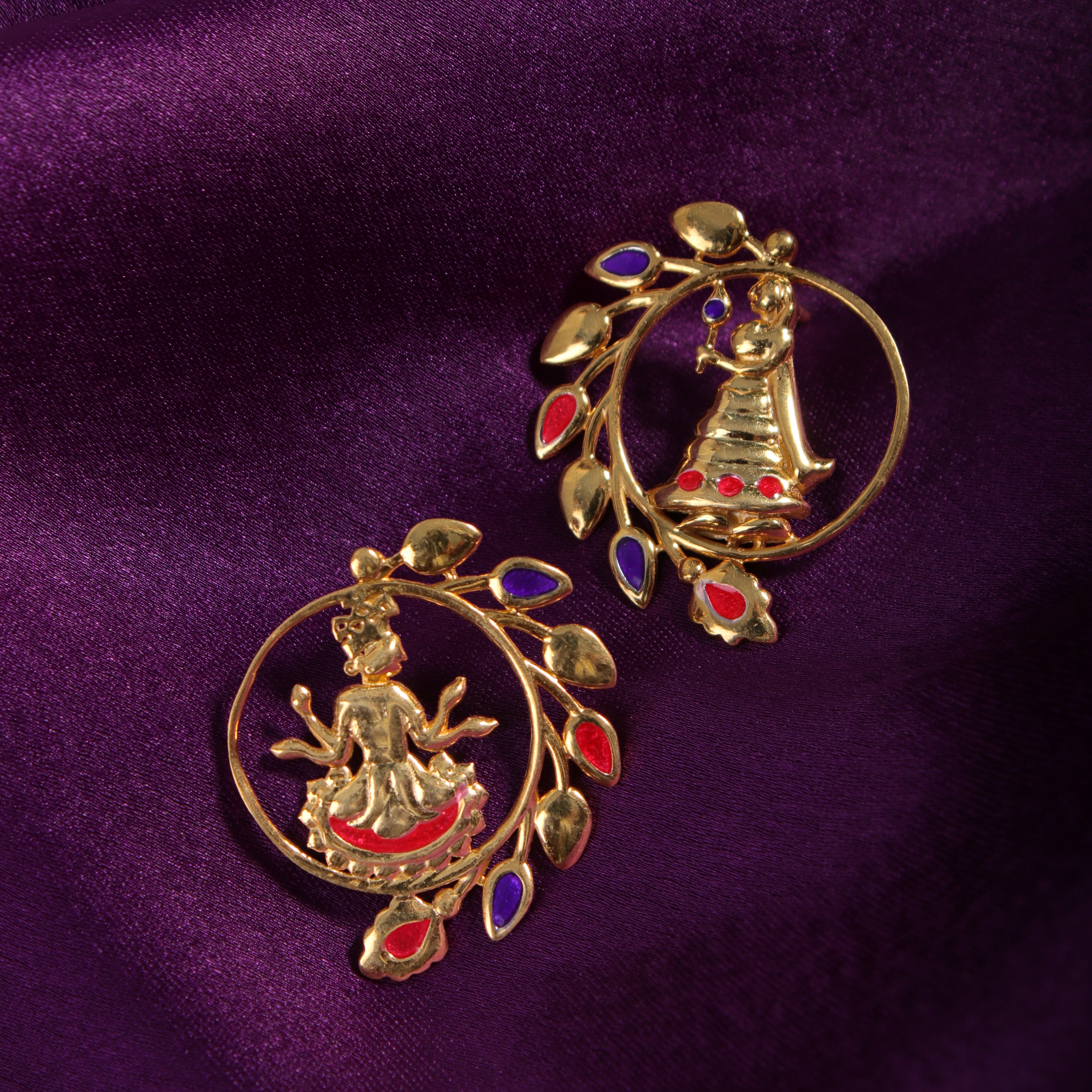 Buy Stylish Gold Earrings Online In India