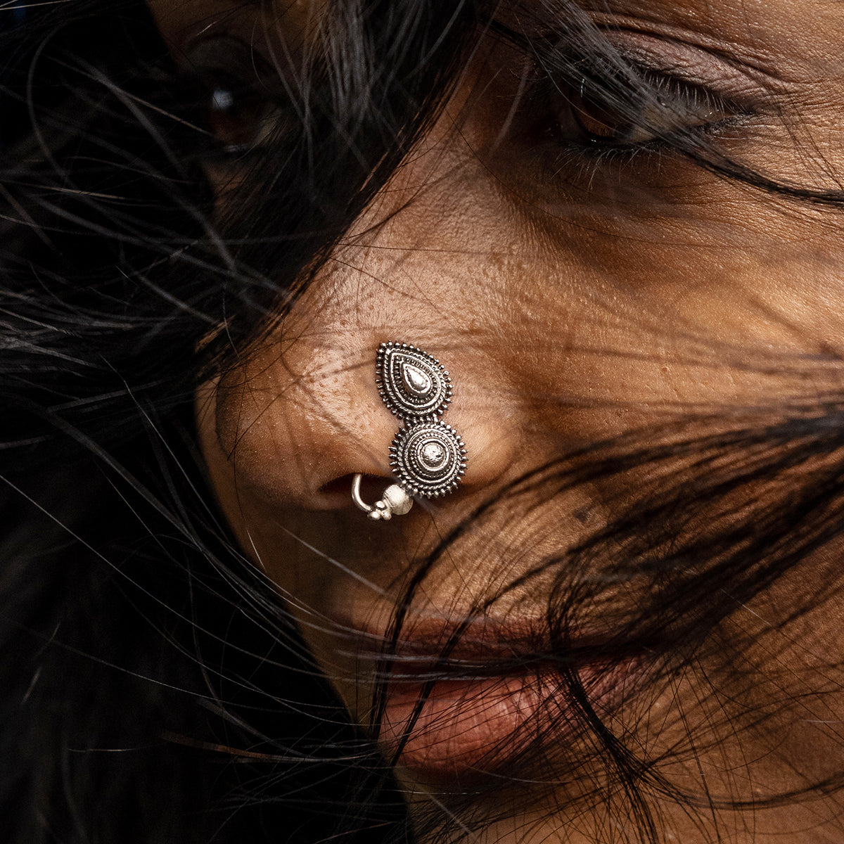 Peshwa Silver Nath/Nose Ring - Clip On Left
