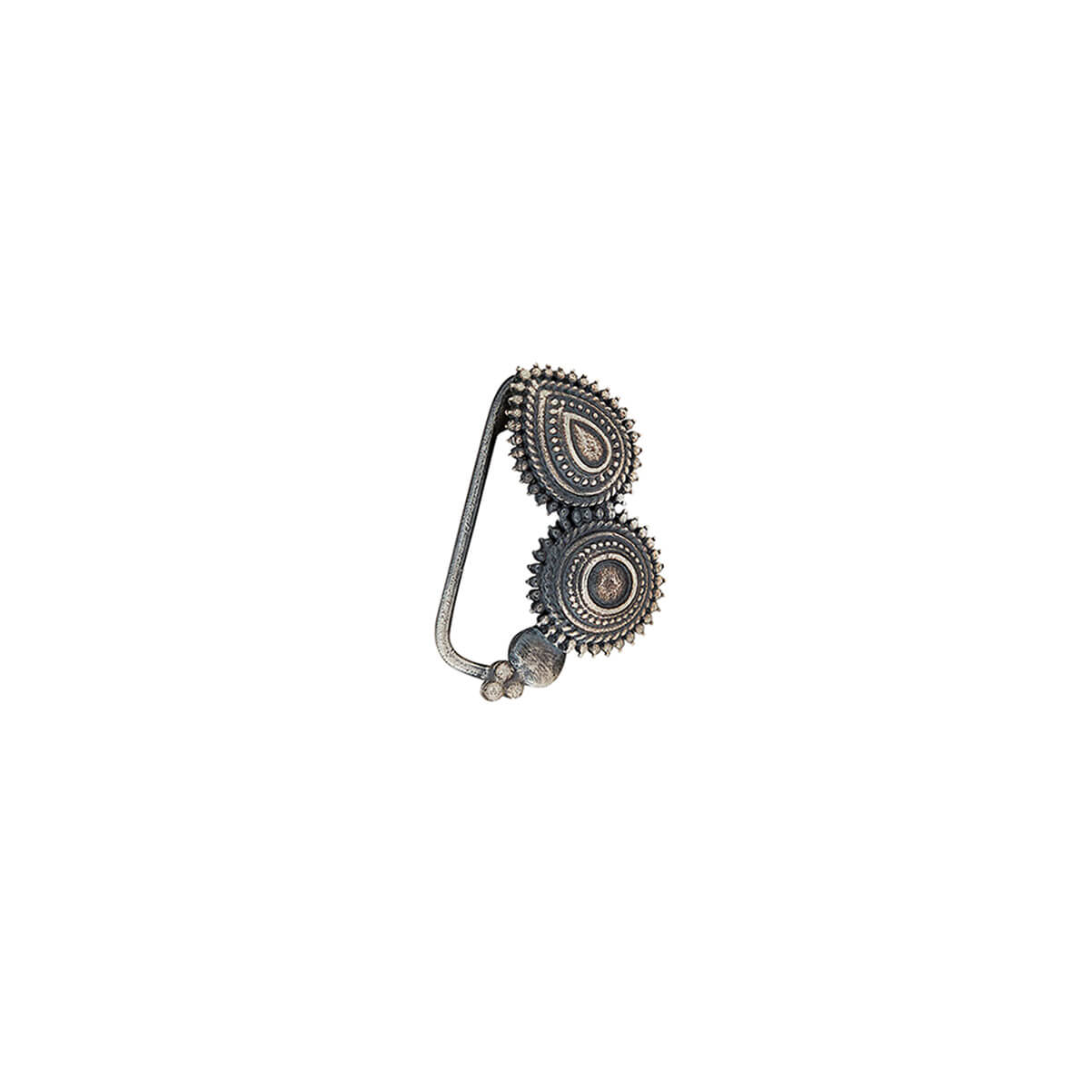 peshwa silver nath clip on left by moha