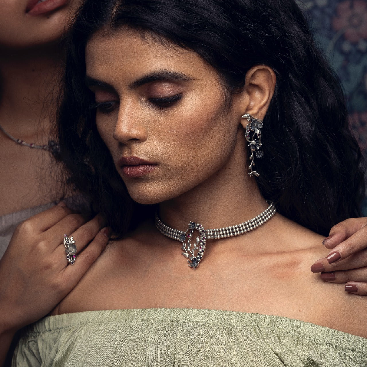 william morris compton silver choker by moha