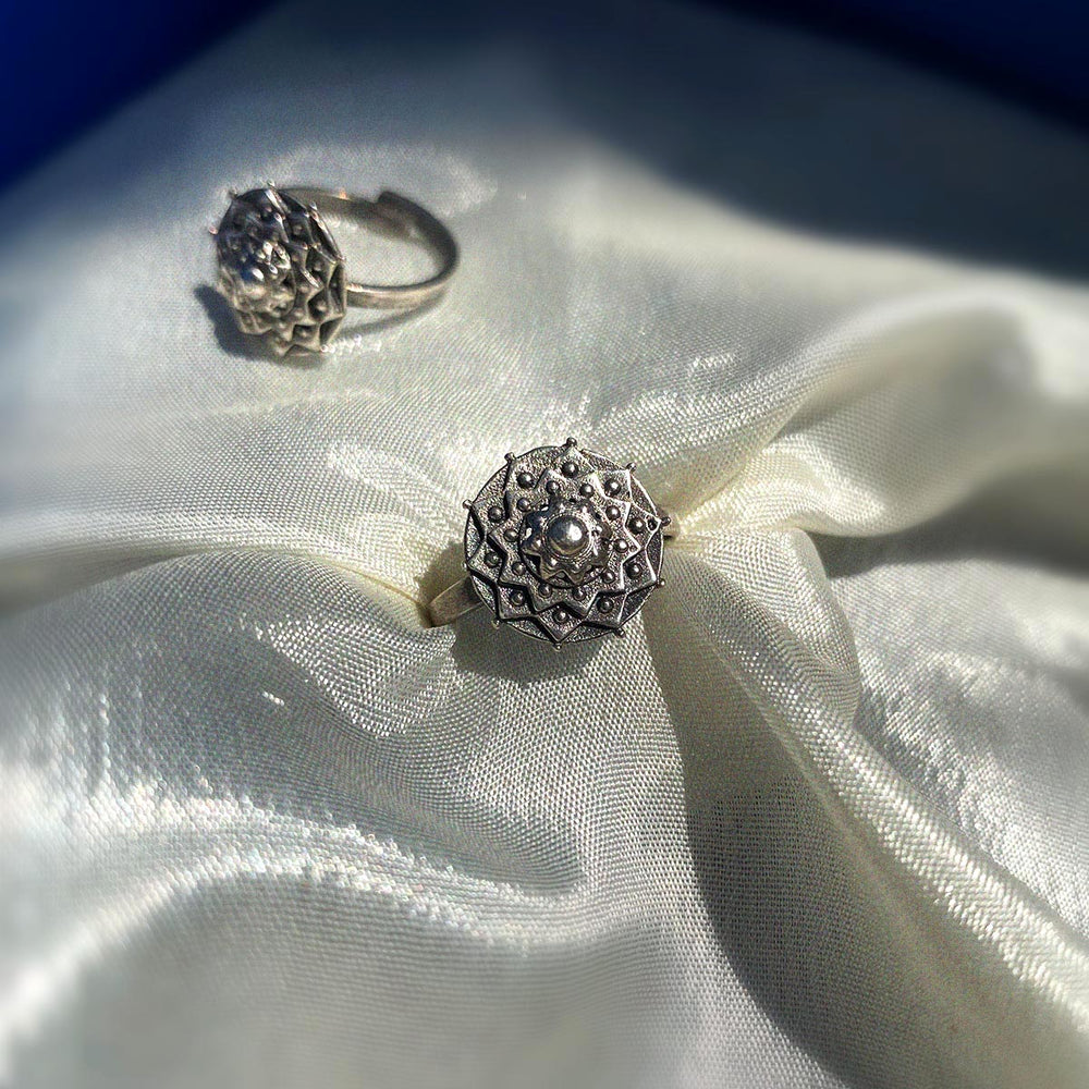 gul silver toe ring by moha