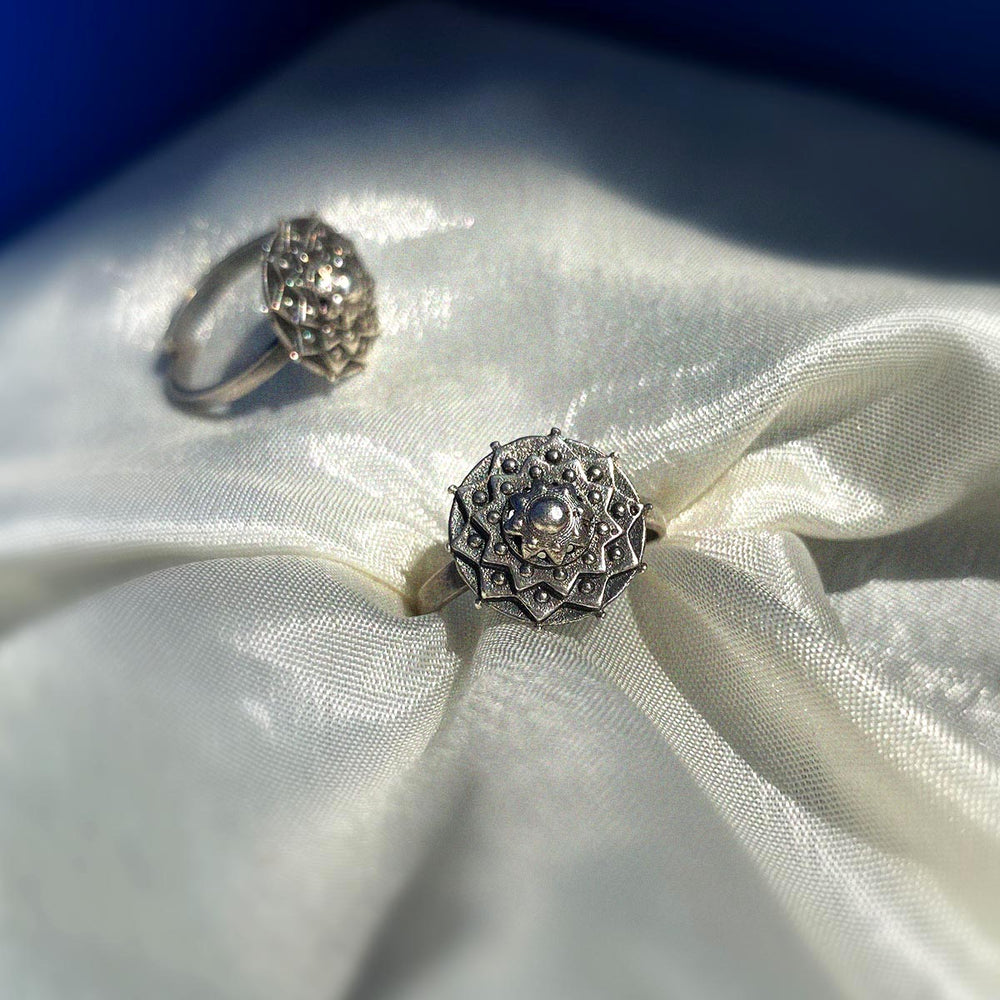 gul silver toe ring by moha
