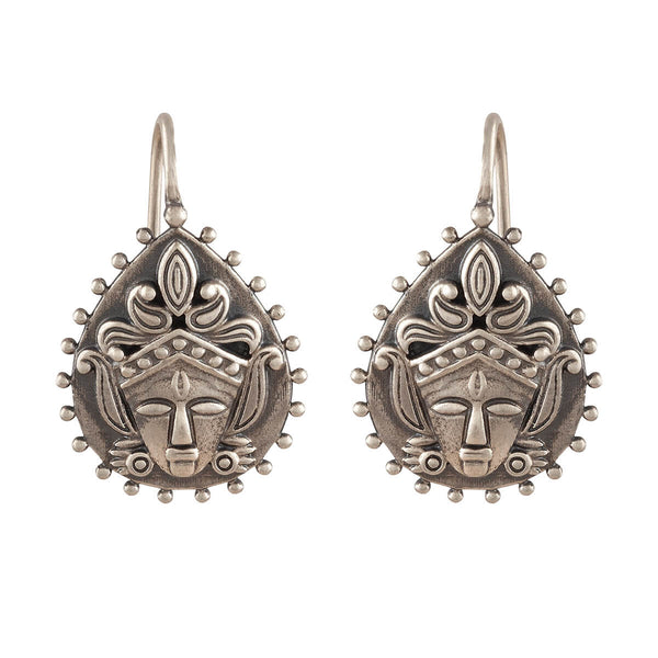 Silver filigree rhomweb earrings Collection by Pretanshah