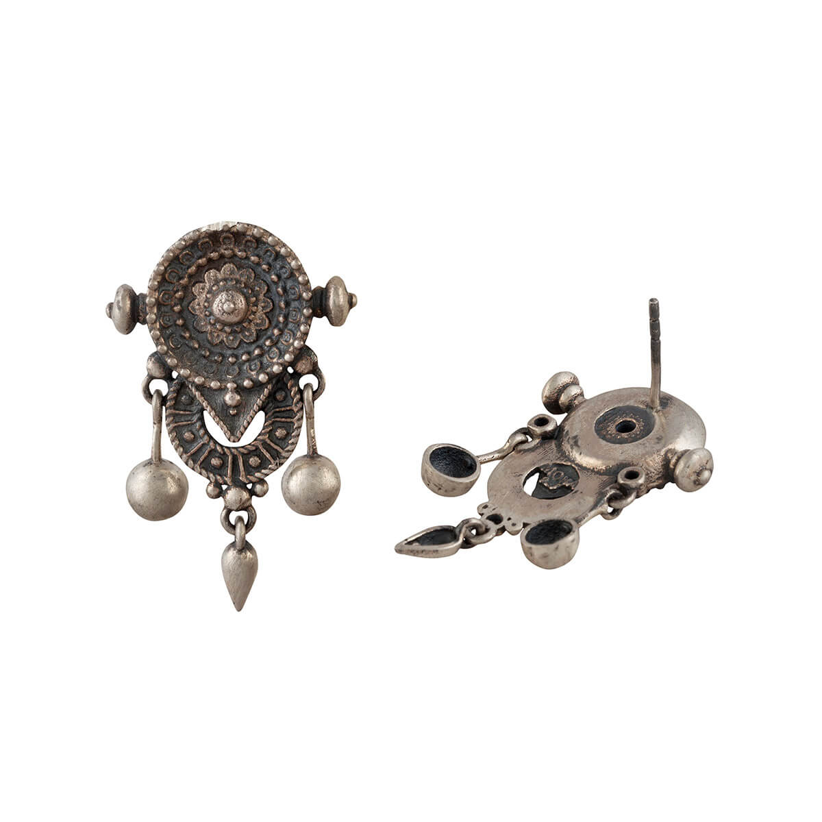 Discover Ethnic Silver Stud Earrings - Handcrafted 925 Silver Jewelry  Collection – Ritsika.in