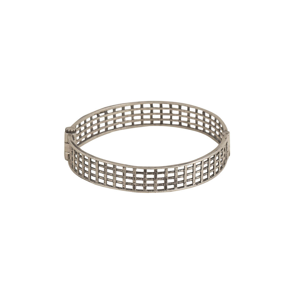 vedika silver bangle by moha