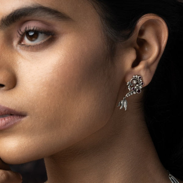 William Morris - Pods Lilly Silver Stud Earrings by Moha